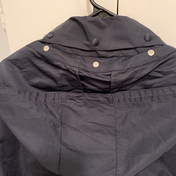 Moncler authentic windbreaker coat NWT - Picture 5 of 8
